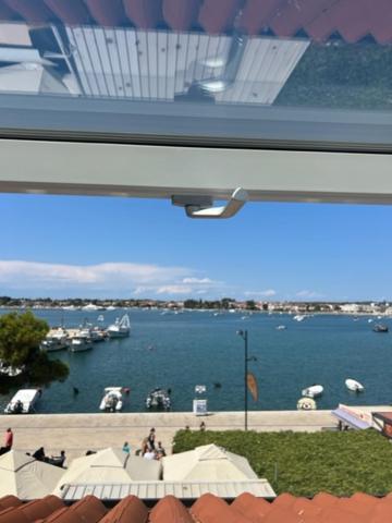 Hotel Palace San Valentino Umag Bagian luar foto